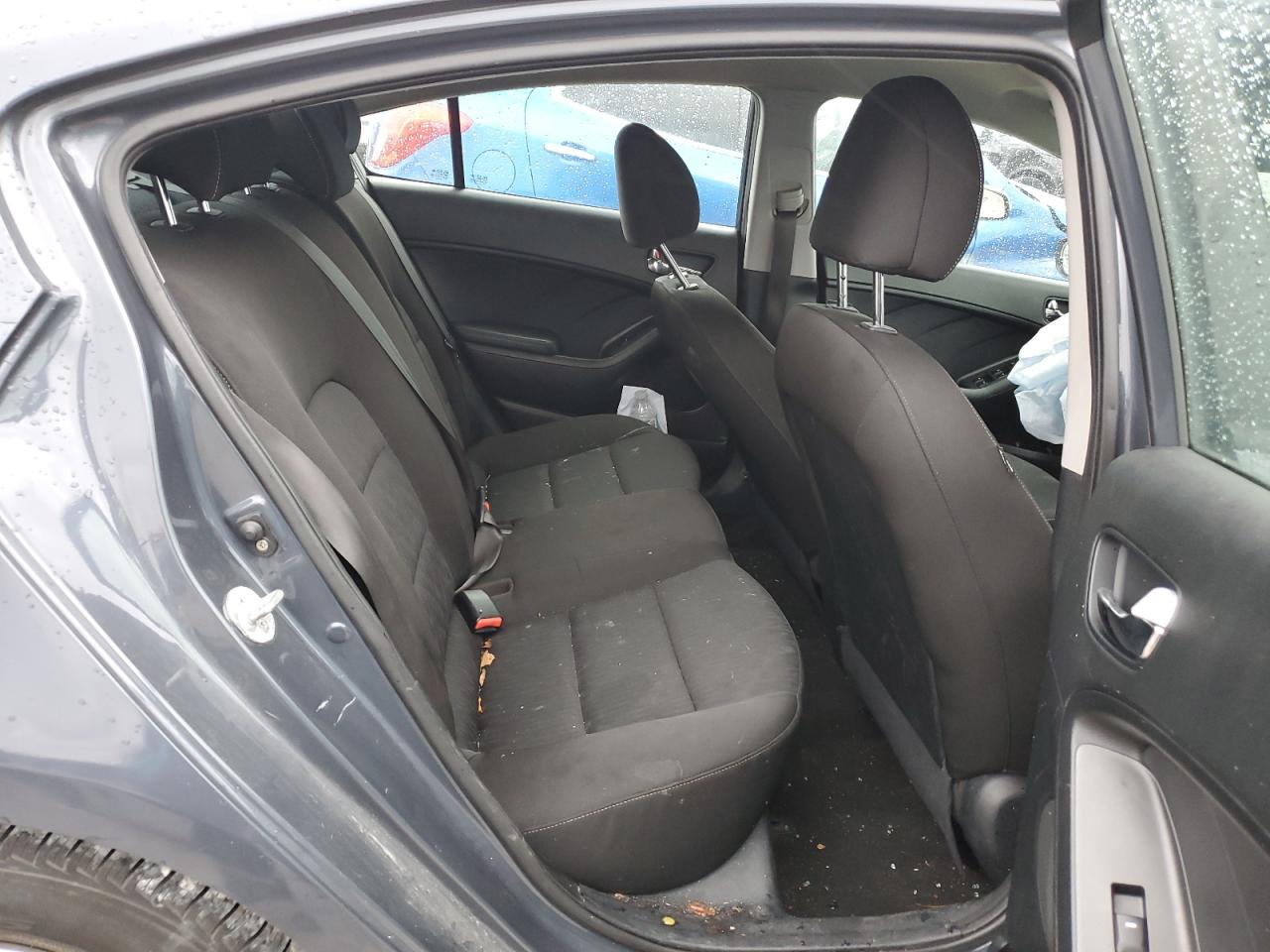 2016 KIA Forte VIN KNAFK4A67G5493006 Copart auction photo, all over damage thumbnail 10