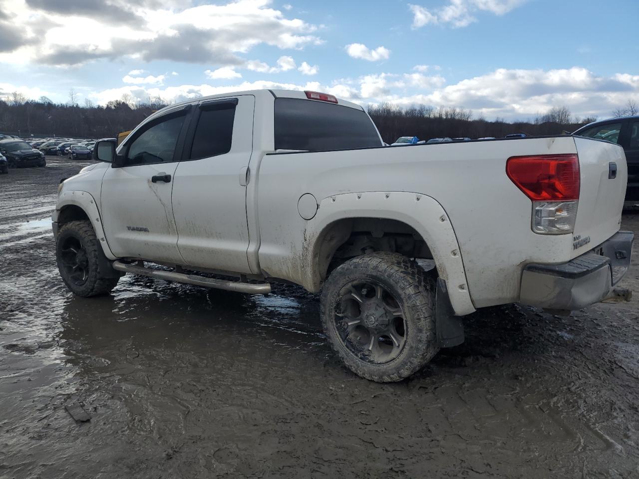 2013 Toyota Tundra VIN 5TFUM5F17DX040186 Copart auction photo, front end damage thumbnail 2