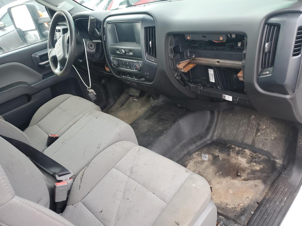 2018 GMC Sierra VIN 1GT02REG5JZ352539 Copart auction photo, mechanical / rear end damage thumbnail 8