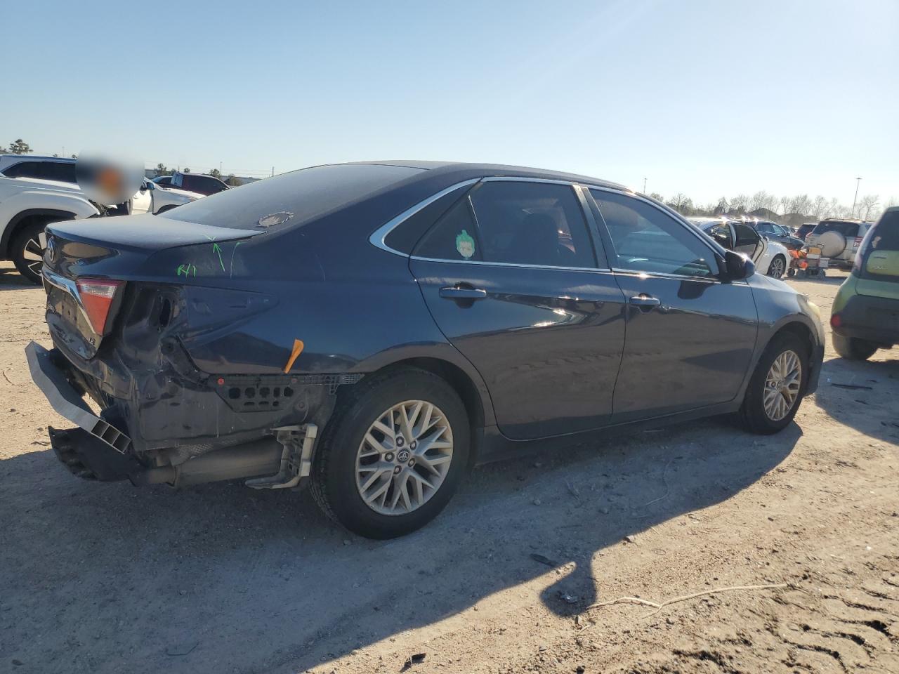 2016 Toyota Camry VIN 4T1BF1FK4GU611072 Copart auction photo, rear end / minor dent/scratches damage thumbnail 3