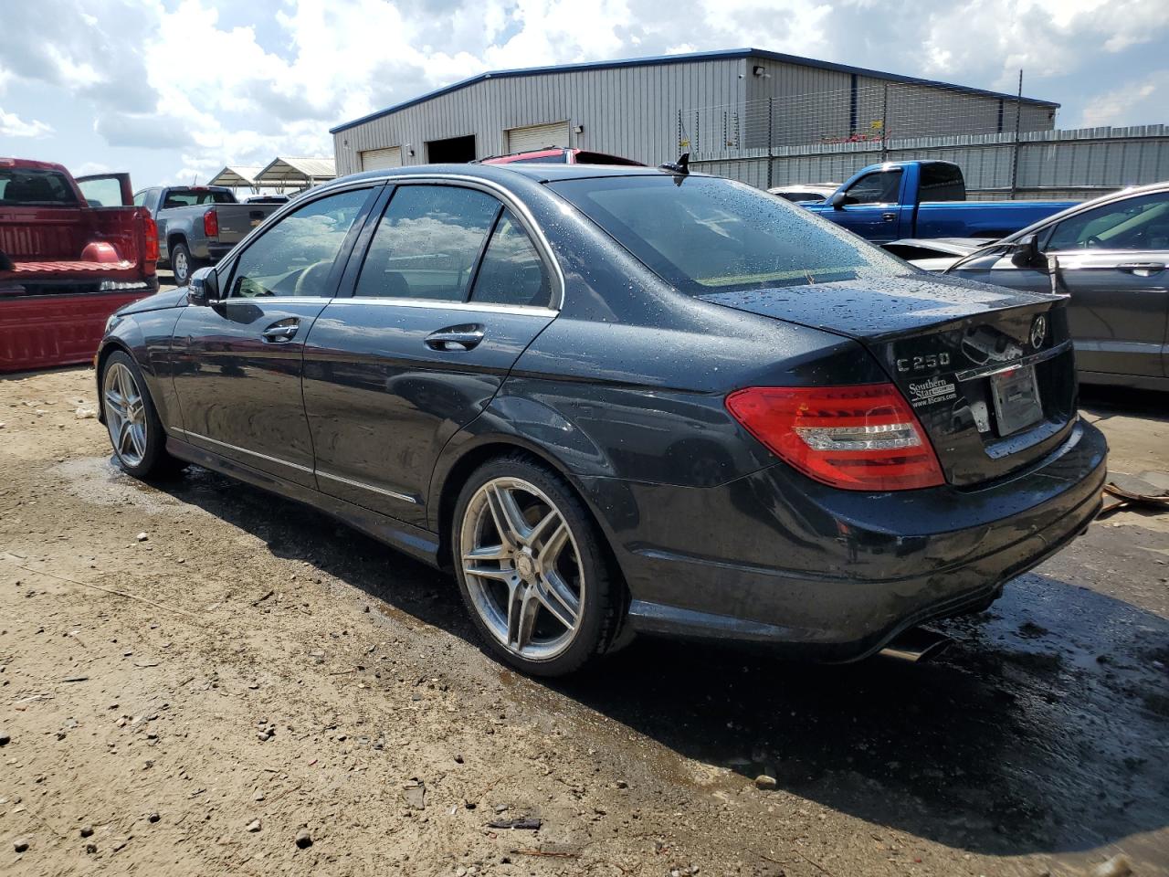 2013 Mercedes-Benz C-klasse VIN WDDGF4HB3DA828432 Copart auction photo, front end / side damage thumbnail 2