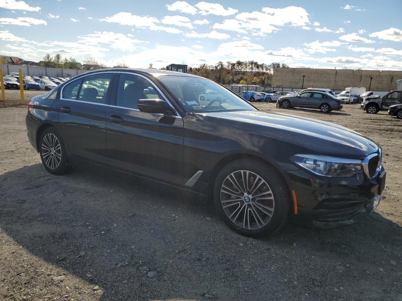 2019 BMW 5er VIN WBAJA7C59KG912358 Copart auction photo, water/flood / minor dent/scratches damage thumbnail 4