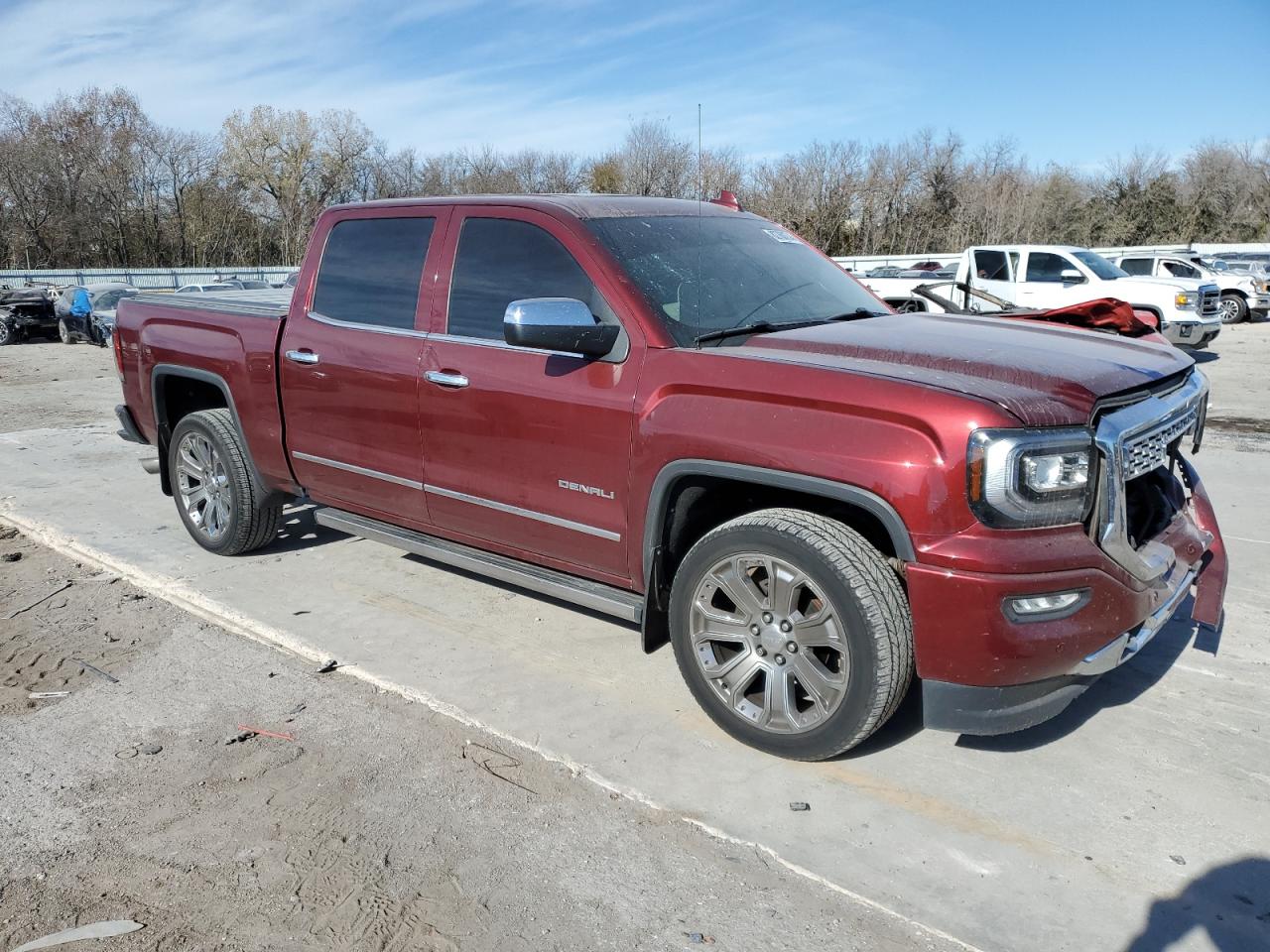 2017 GMC Sierra VIN 3GTU2PEJ7HG367040 Copart auction photo, front end / minor dent/scratches damage thumbnail 4