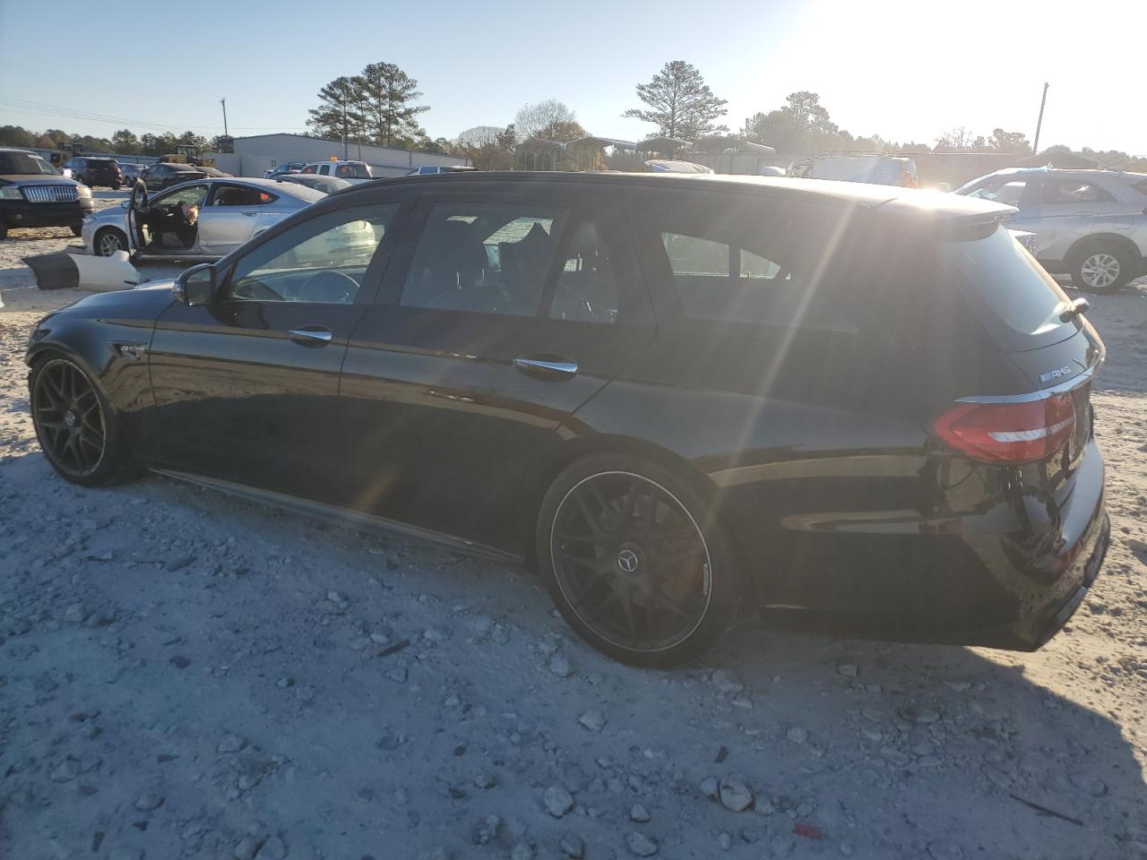 2019 Mercedes-Benz E-klasse VIN WDDZH8KB0KA653427 Copart auction photo, water/flood damage thumbnail 2