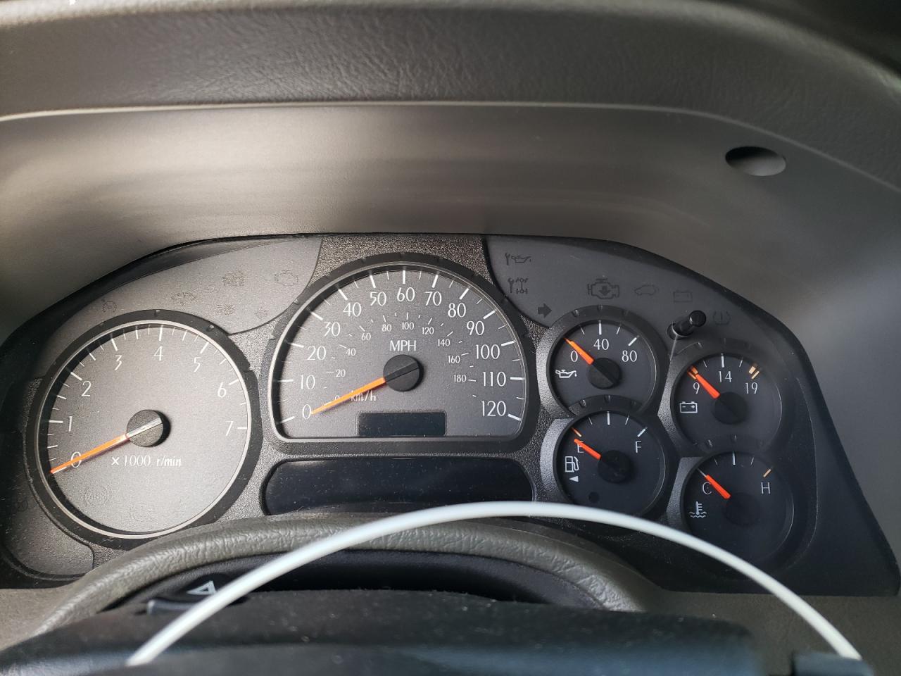 2004 Isuzu Ascender VIN 4NUDS13S242102235 Copart auction photo, minor dent/scratches damage thumbnail 9