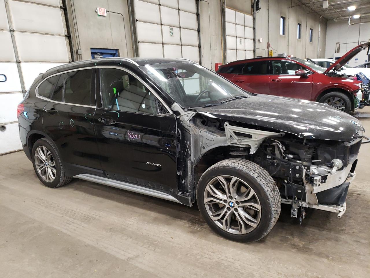 2017 BMW X1 VIN WBXHT3C39H5F84582 Copart auction photo, front end / side damage thumbnail 4