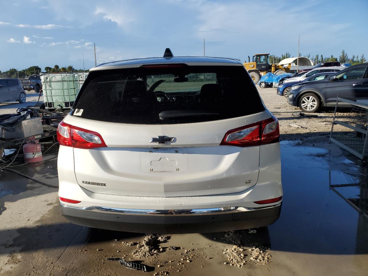 2020 Chevrolet Equinox VIN 2GNAXKEV7L6206368 Copart auction photo, front end / minor dent/scratches damage thumbnail 6