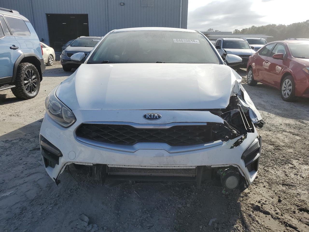 2019 KIA Forte VIN 3KPF24AD6KE058363 Copart auction photo, front end / side damage thumbnail 5