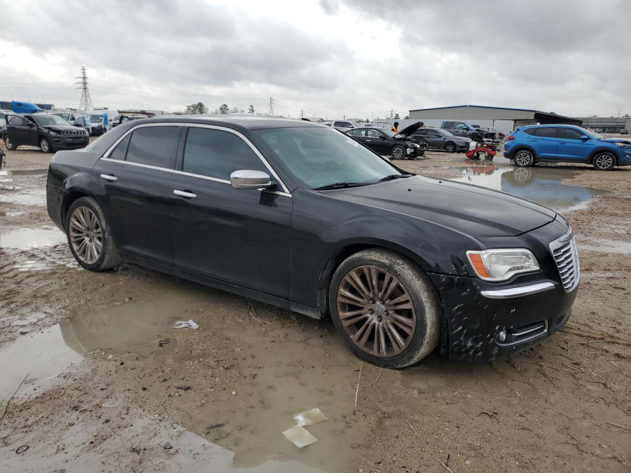 2012 Chrysler 300 VIN 2C3CCACG7CH188393 Copart auction photo, minor dent/scratches damage thumbnail 4