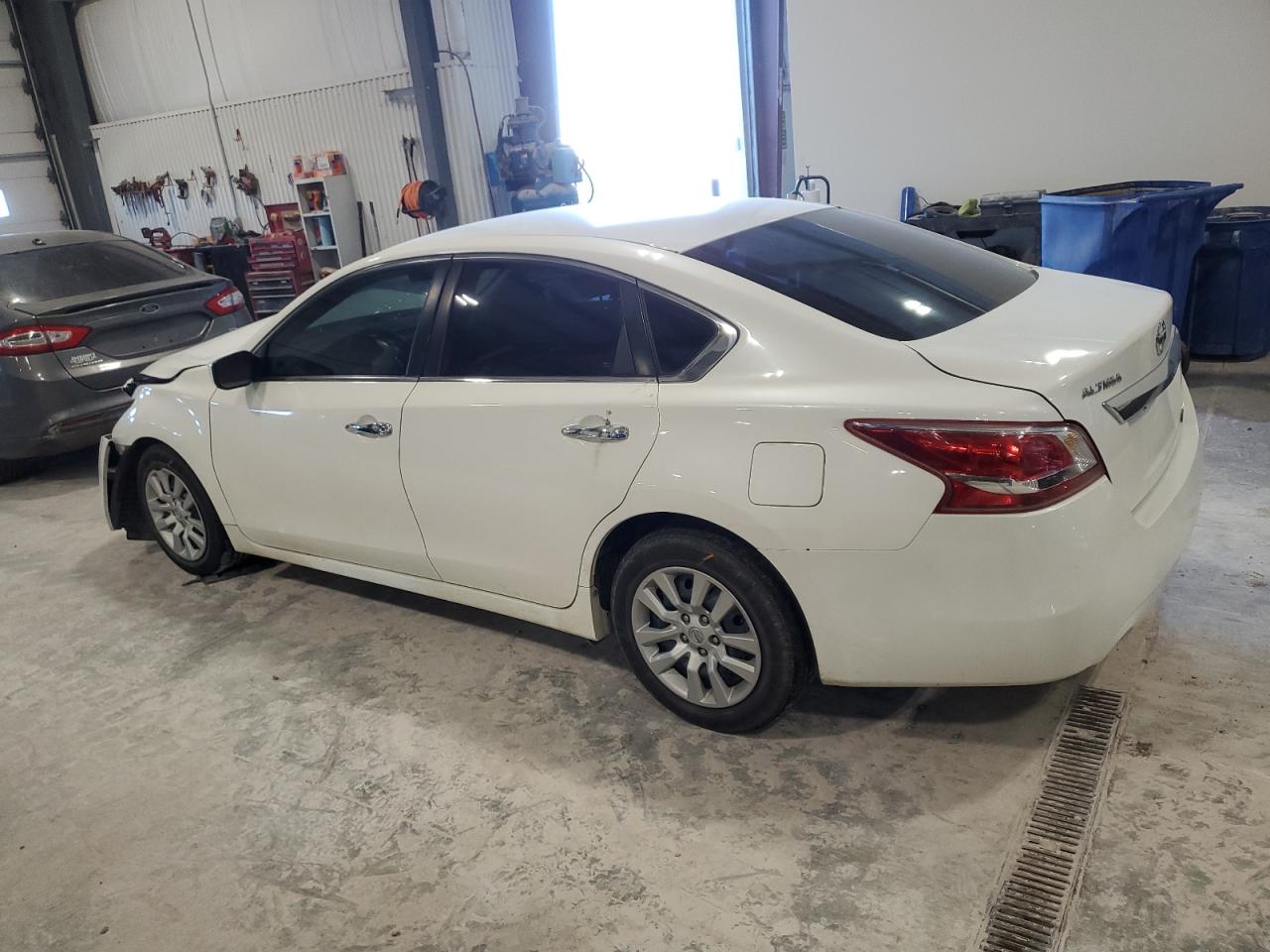 2013 Nissan Altima VIN 1N4AL3AP4DN438236 Copart auction photo, front end damage thumbnail 2