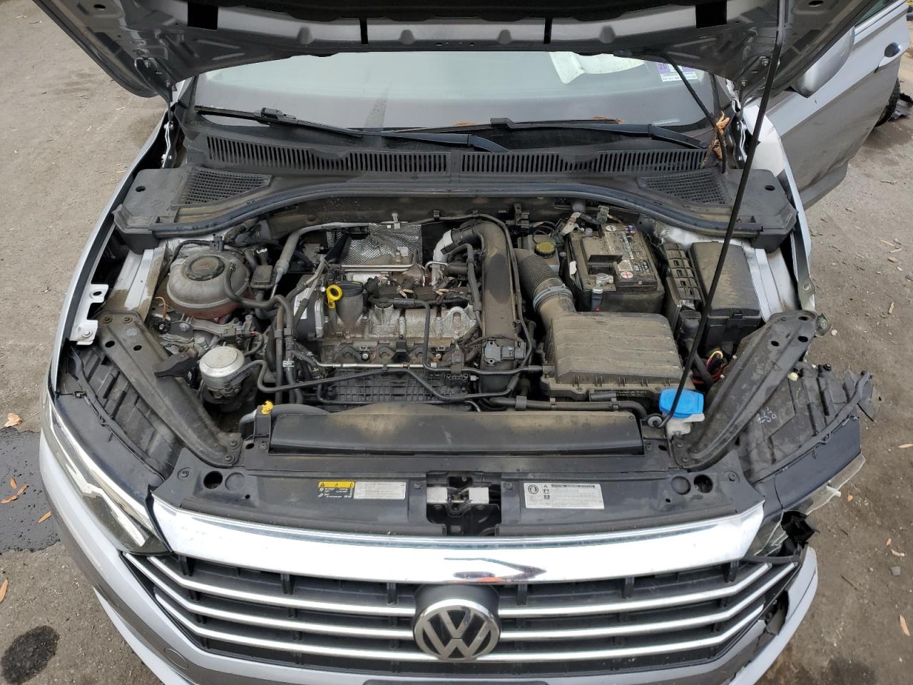 2019 Volkswagen Jetta VIN 3VWC57BU0KM242758 Copart auction photo, front end / side damage thumbnail 11