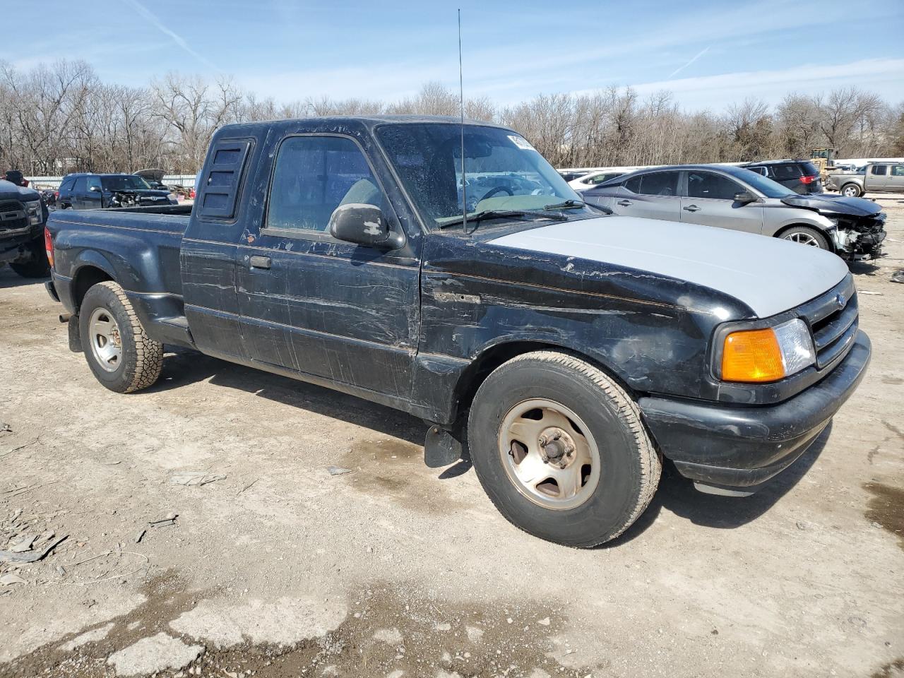 1994 Ford Ranger VIN 1FTCR14X1RPB35380 Copart auction photo, front end / side damage thumbnail 4