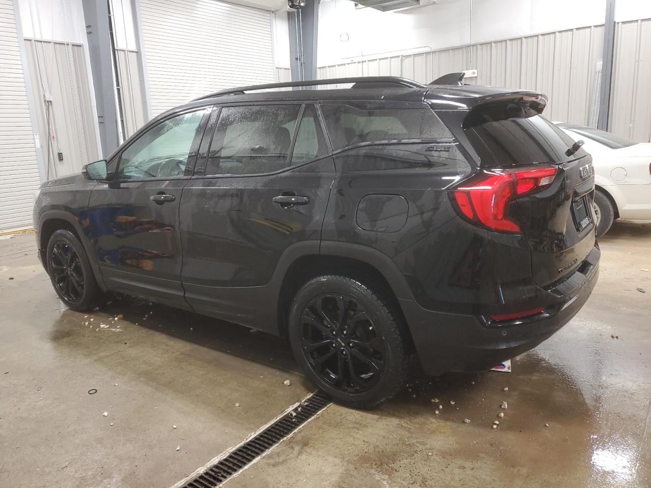 2020 GMC Terrain VIN 3GKALTEV8LL323144 Copart auction photo, front end / side damage thumbnail 2