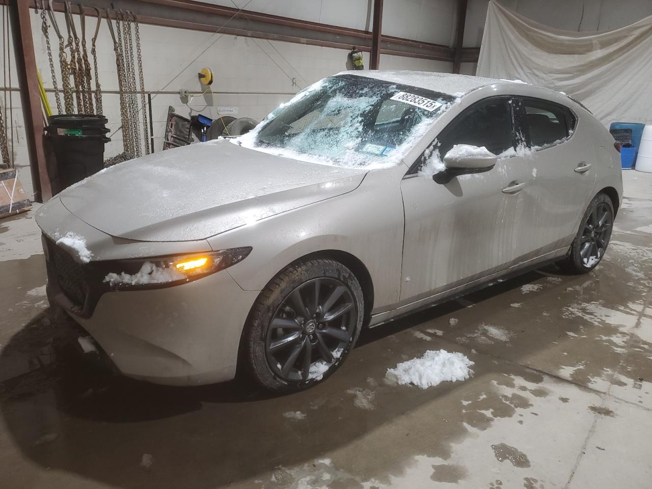 2022 Mazda 3 VIN JM1BPAKL9N1520961