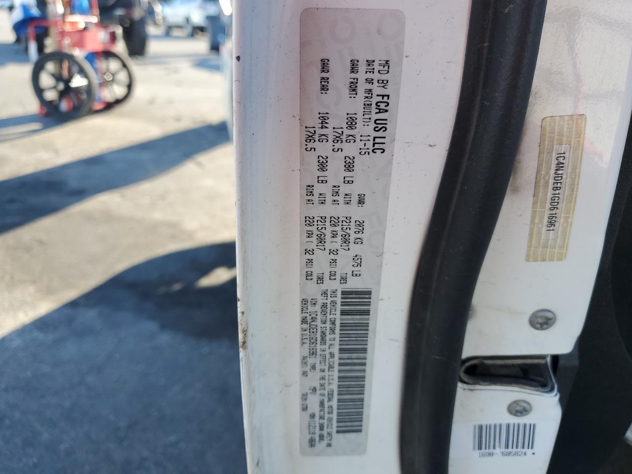 2016 Jeep Compass VIN 1C4NJDEB1GD616961 Copart auction photo, undercarriage / front end damage thumbnail 16