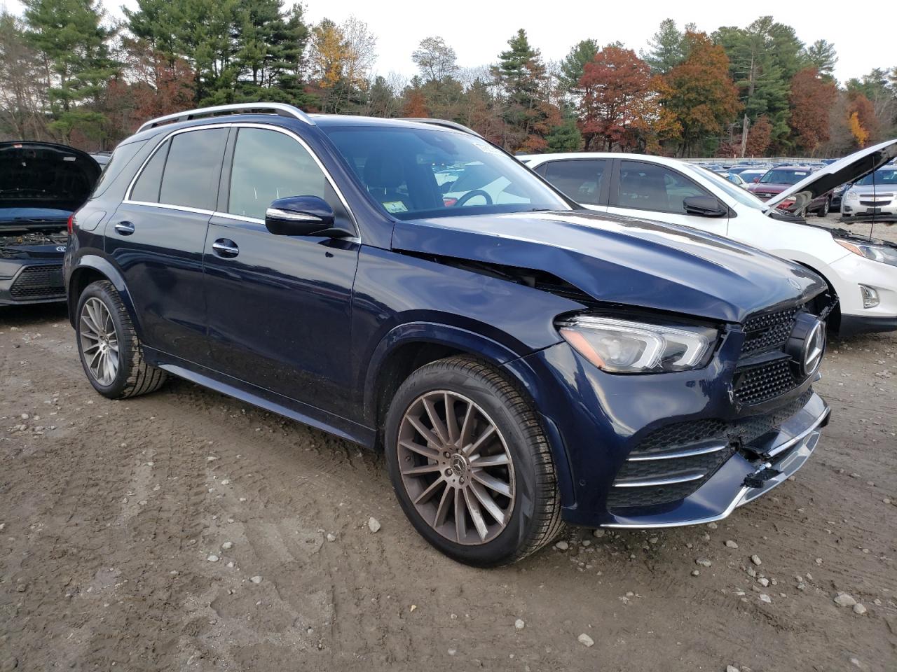 2021 Mercedes-Benz GLE VIN 4JGFB4KB1MA367186 Copart auction photo, front end / minor dent/scratches damage thumbnail 4