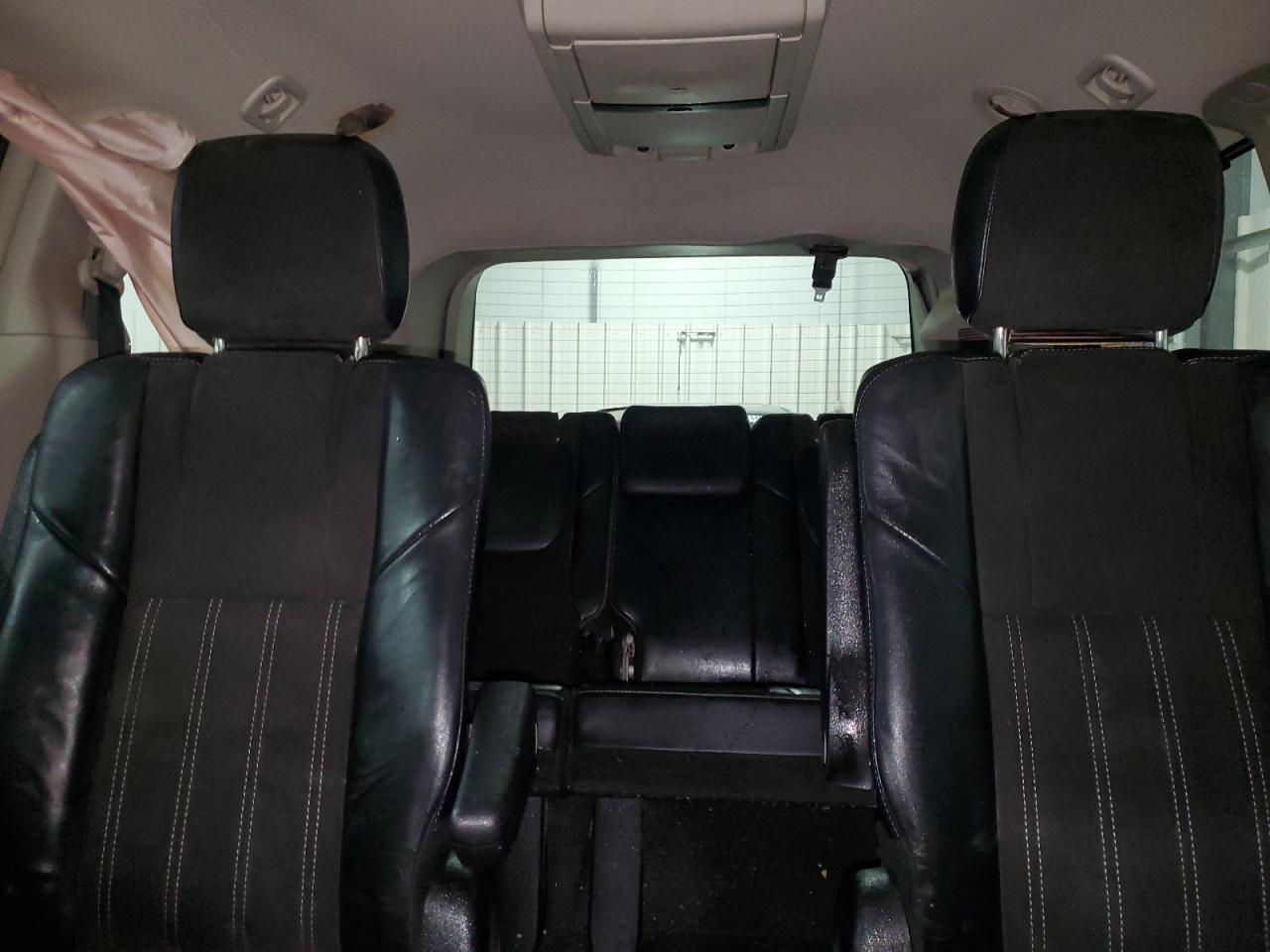 2014 Chrysler Town & Country VIN 2C4RC1CG4ER225693 Copart auction photo, front end / rear end damage thumbnail 10