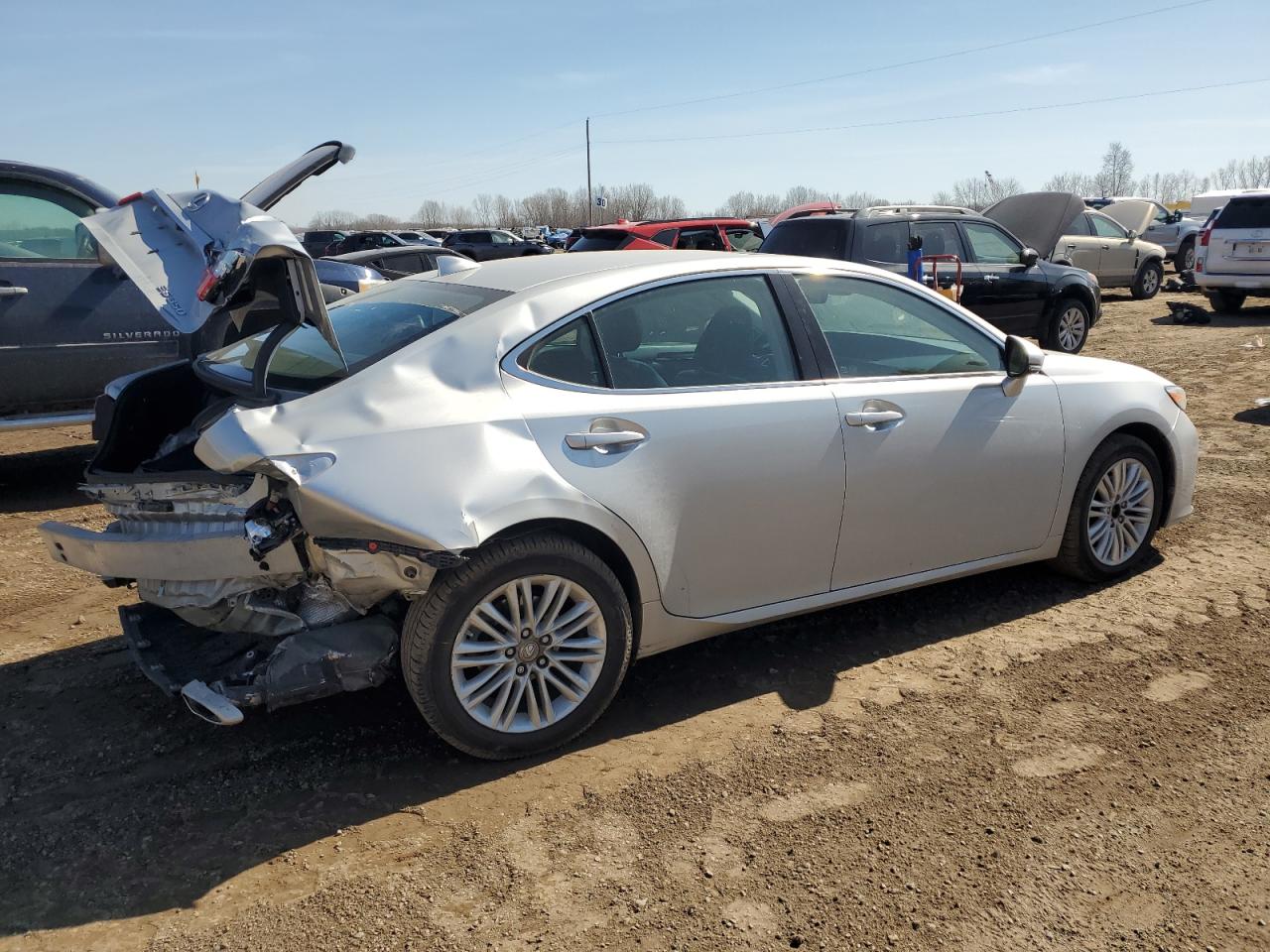 2017 Lexus ES VIN 58ABK1GG5HU038067 Copart auction photo, rear end / minor dent/scratches damage thumbnail 3