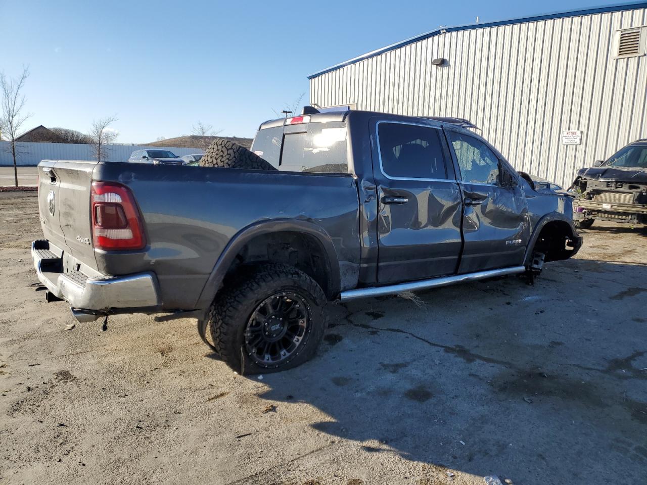 2020 RAM 1500 VIN 1C6SRFJT5LN309102 Copart auction photo, all over / rollover damage thumbnail 3