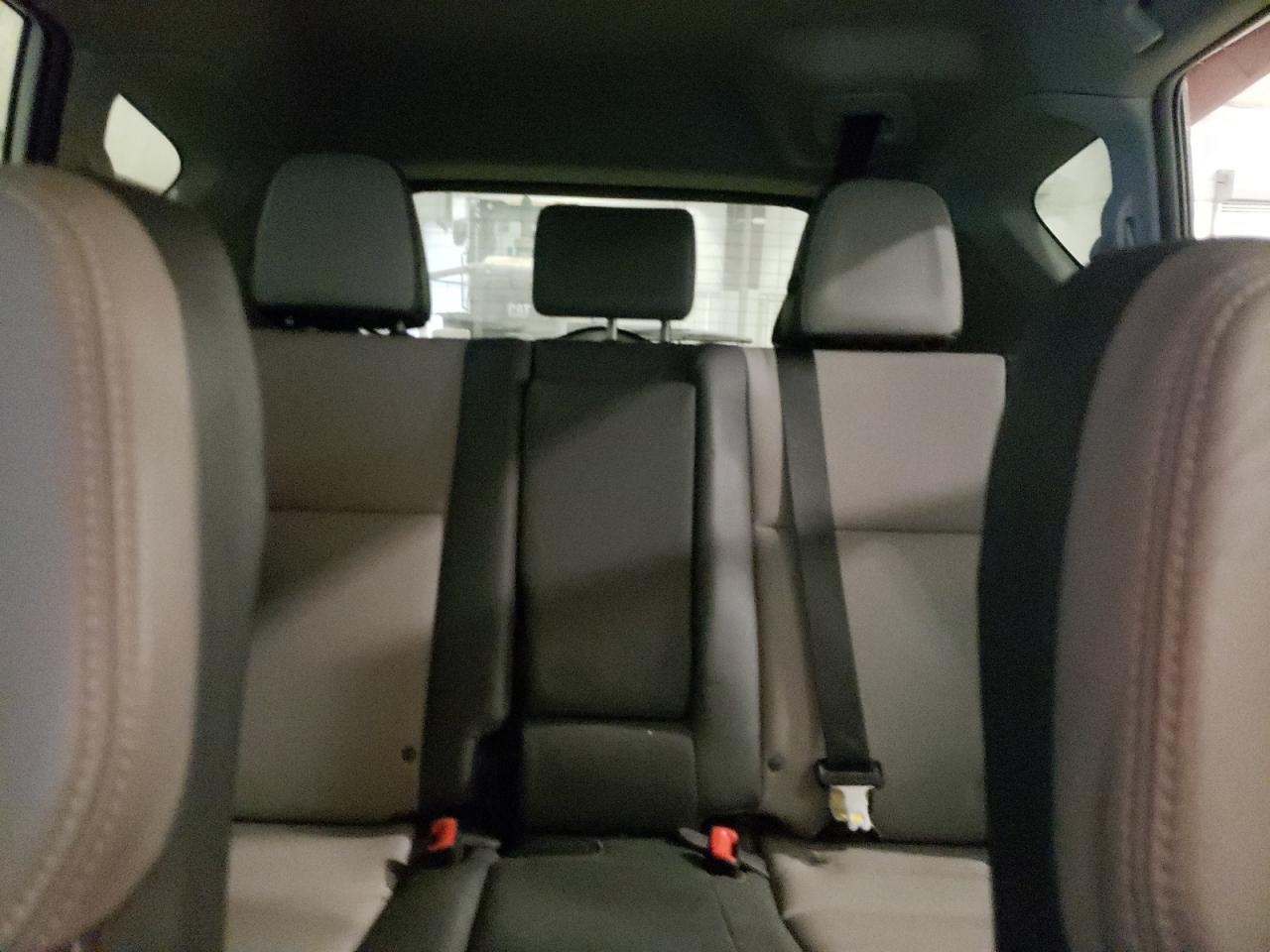 2015 Toyota RAV 4 VIN 2T3YFREV1FW163903 Copart auction photo, front end / rear end damage thumbnail 10