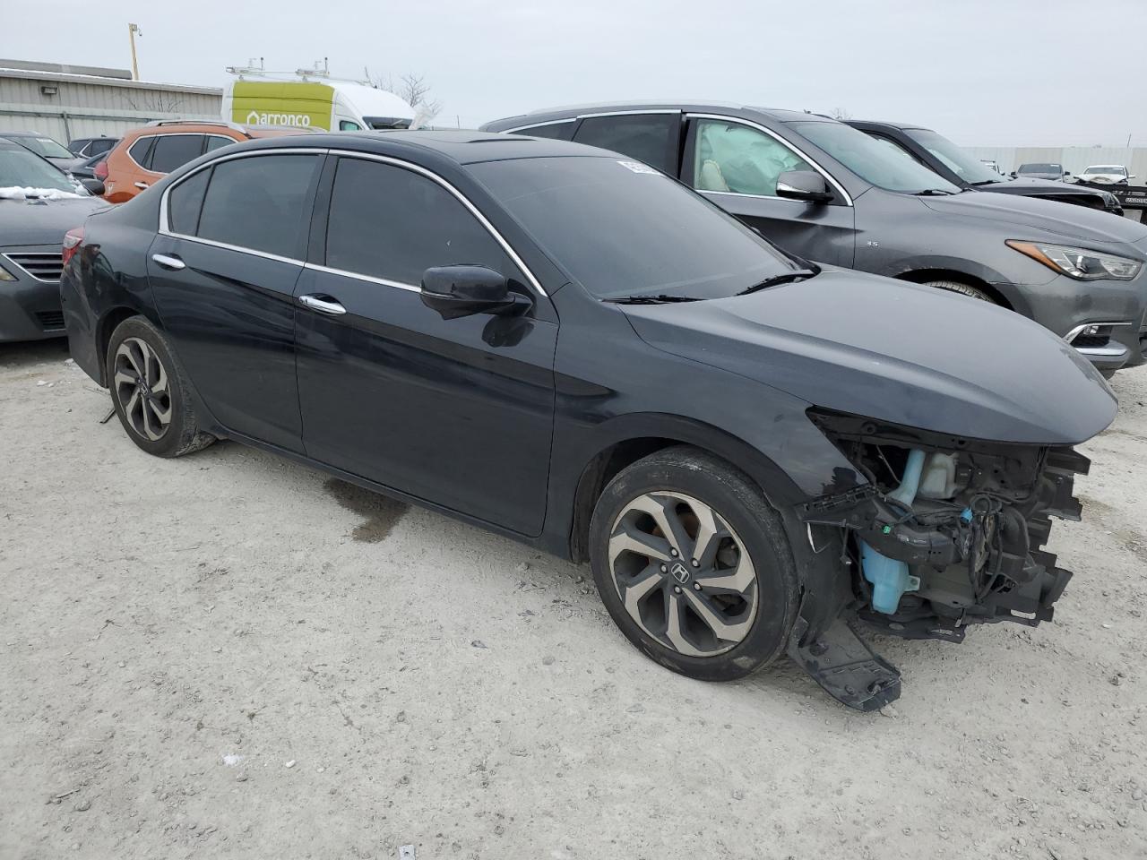 2017 Honda Accord VIN 1HGCR2F84HA289547 Copart auction photo, front end damage thumbnail 4