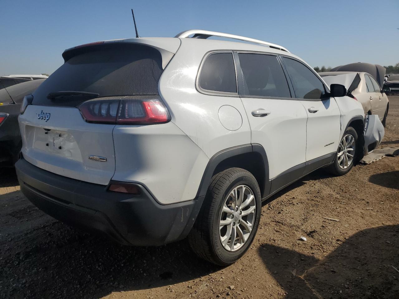 2021 Jeep Grand Cherokee VIN 1C4PJLCB3MD125874 Copart auction photo, front end damage thumbnail 3