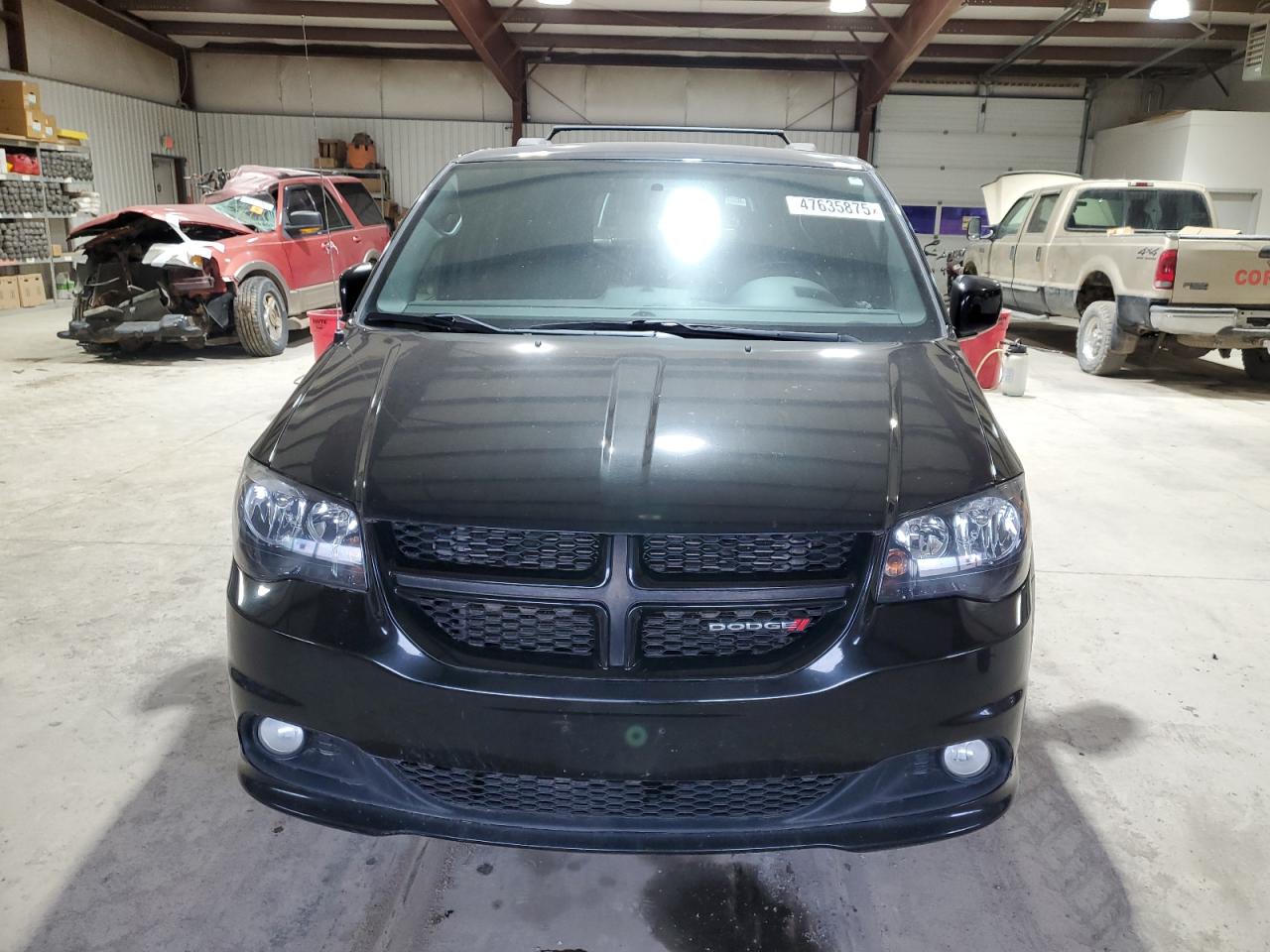2016 Dodge Caravan VIN 2C4RDGEG5GR197192 Copart auction photo, normal wear damage thumbnail 5