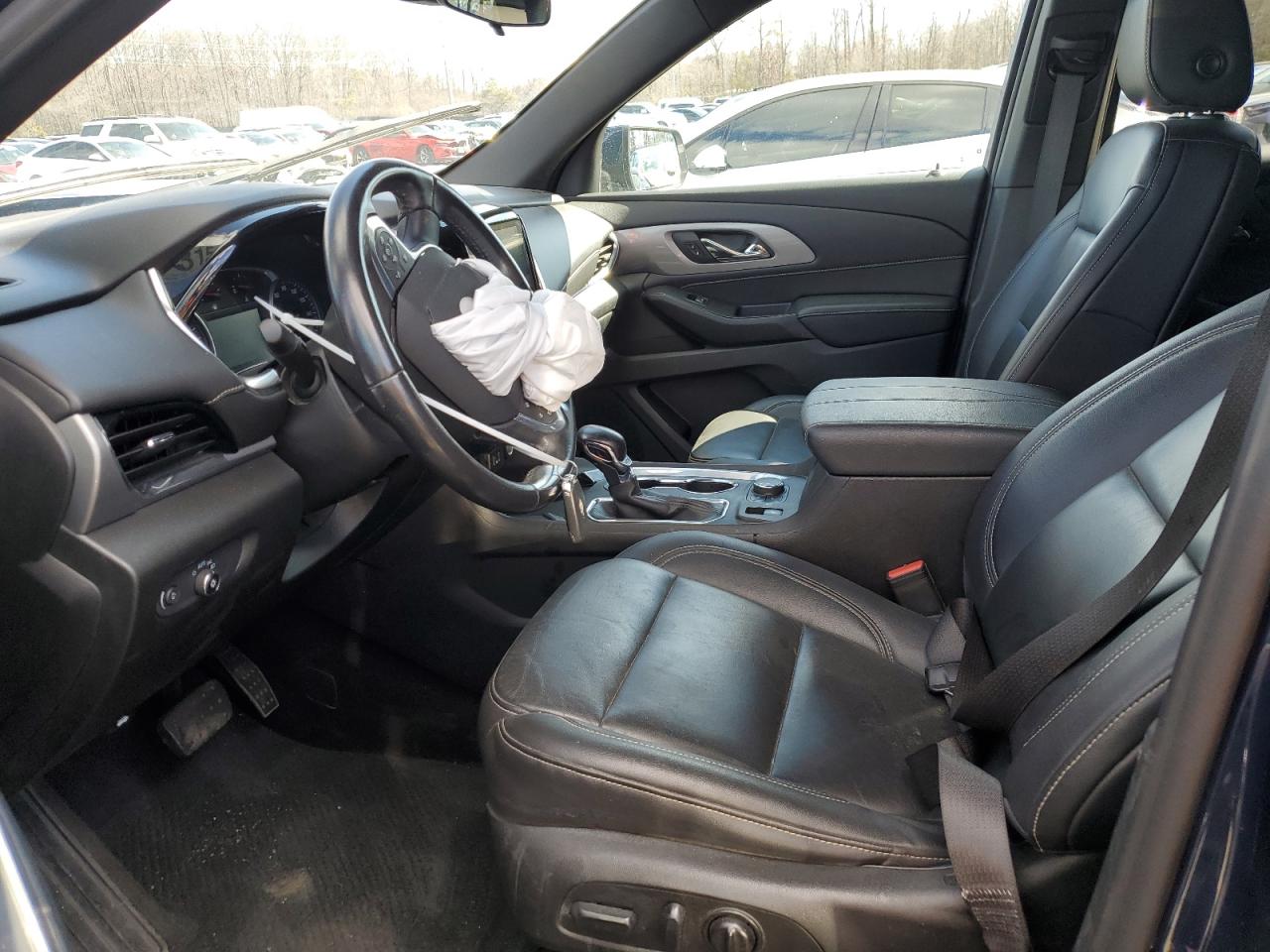 2022 Chevrolet Traverse VIN 1GNERHKW8NJ134324 Copart auction photo, front end damage thumbnail 7