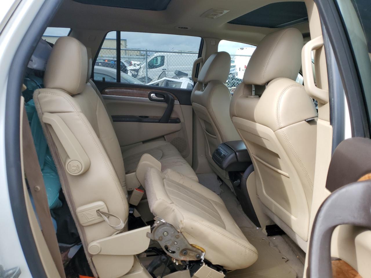 2010 Buick Enclave VIN 5GALRBED9AJ267919 Copart auction photo, front end / side damage thumbnail 11