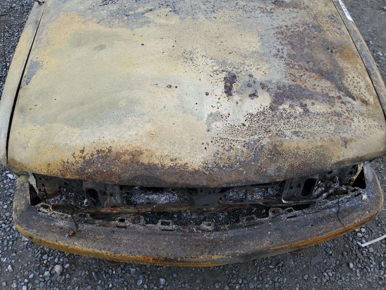 2004 Chevrolet S-10 Pickup VIN 1GCDT13X84K108495 Copart auction photo, burn damage thumbnail 11
