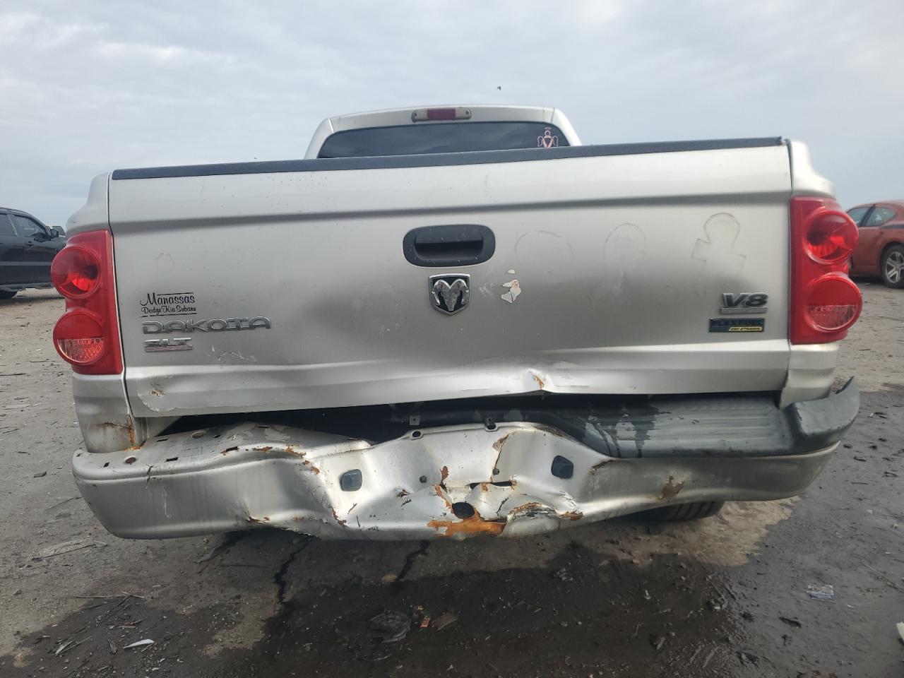 2007 Dodge Dakota VIN 1D7HW42P67S103740 Copart auction photo, front end / rear end damage thumbnail 6
