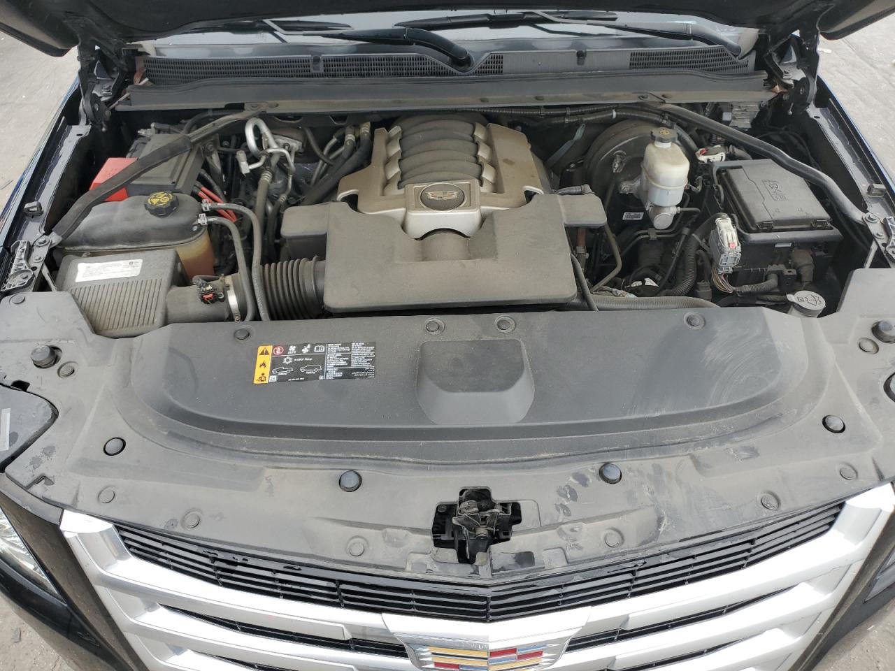 2019 Cadillac Escalade VIN 1GYS4BKJ0KR217233 Copart auction photo, all over / vandalism damage thumbnail 12