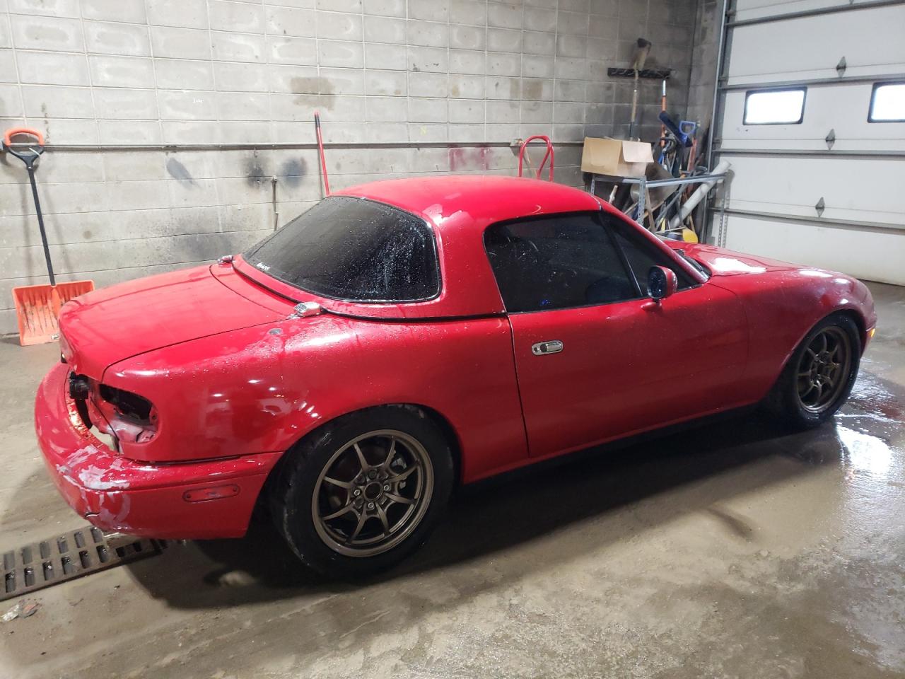 1991 Mazda MX-5 VIN JM1NA3514M1236334 Copart auction photo, rear end damage thumbnail 3