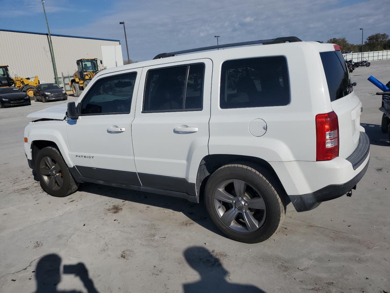 2016 Jeep Liberty (Patriot) VIN 1C4NJPBA9GD669968 Copart auction photo, front end / side damage thumbnail 2