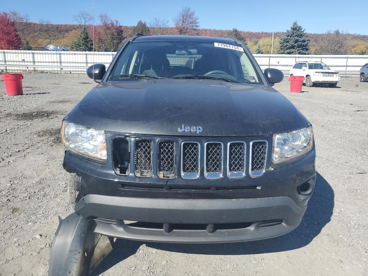 2011 Jeep Compass VIN 1J4NF1FB8BD154917 Copart auction photo, front end damage thumbnail 5