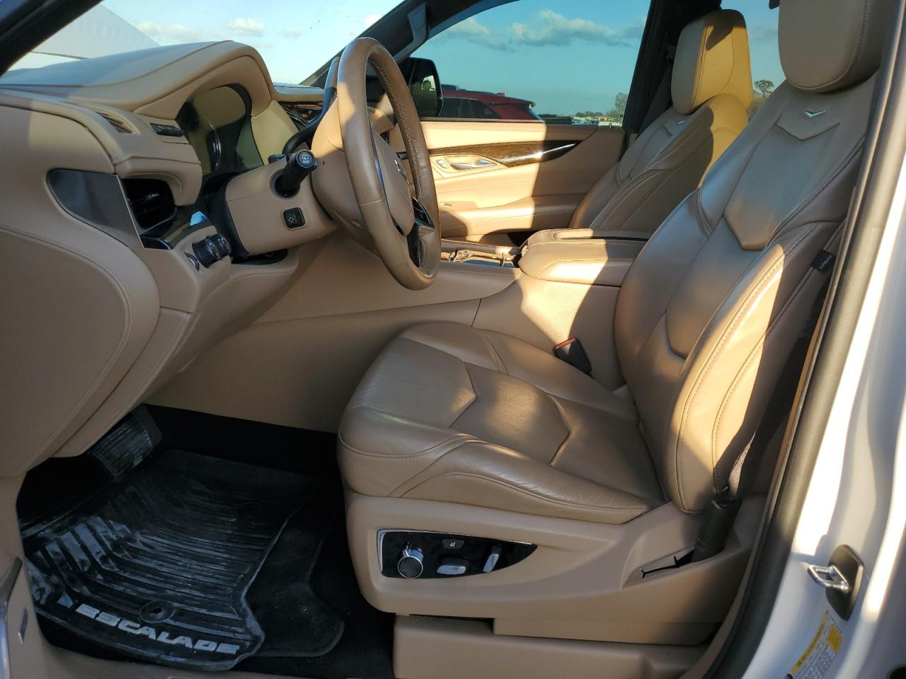 2018 Cadillac Escalade VIN 1GYS4DKJ8JR243041 Copart auction photo, front end damage thumbnail 7