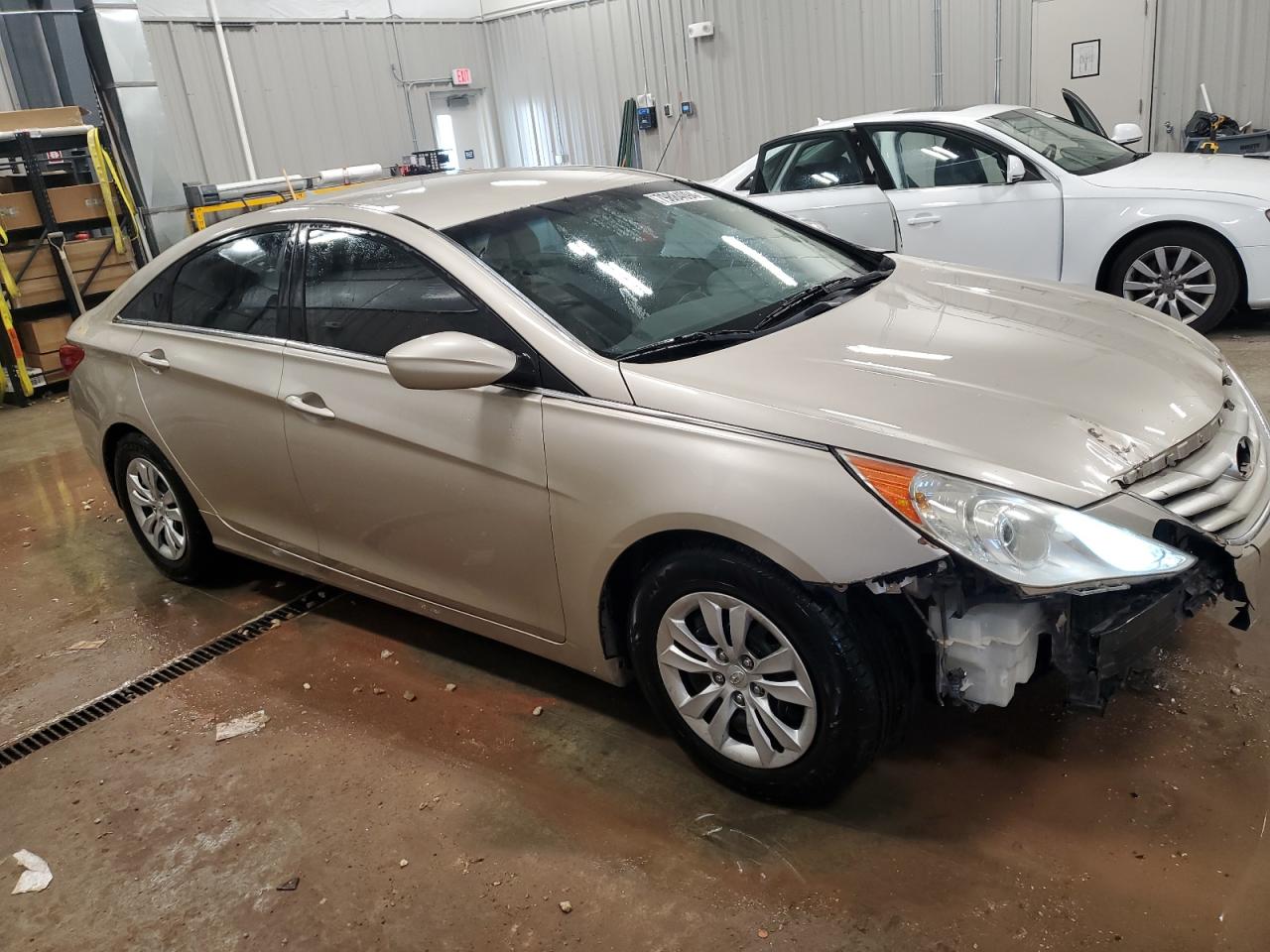 2011 Hyundai Sonata VIN 5NPEB4AC3BH060554 Copart auction photo, front end damage thumbnail 4