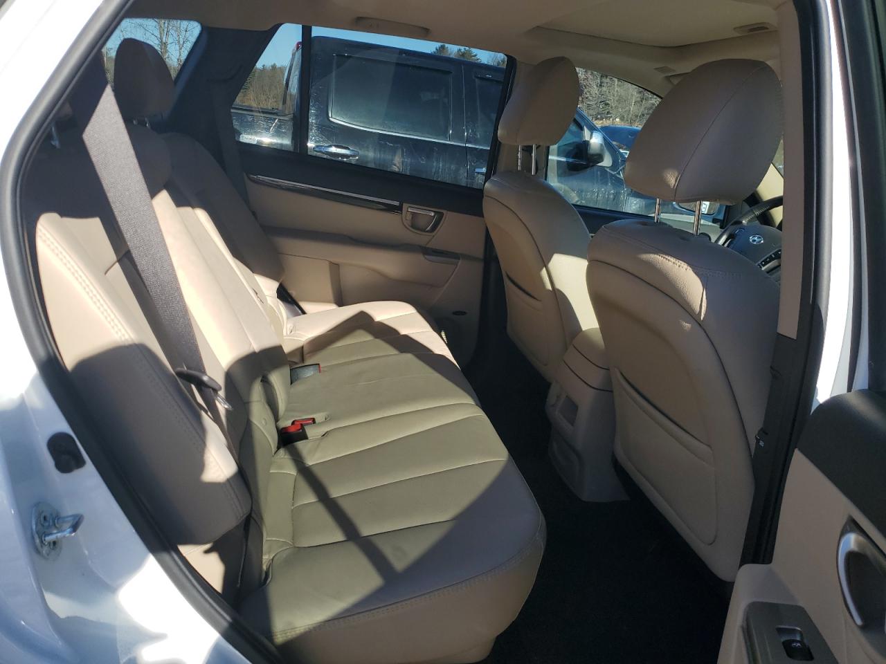 2012 Hyundai Santa Fe VIN 5XYZKDAGXCG107396 Copart auction photo, front end damage thumbnail 11