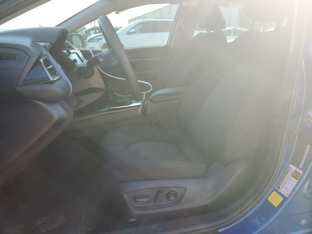 2020 Toyota Camry VIN 4T1L11AKXLU378223 Copart auction photo, side / rear end damage thumbnail 7