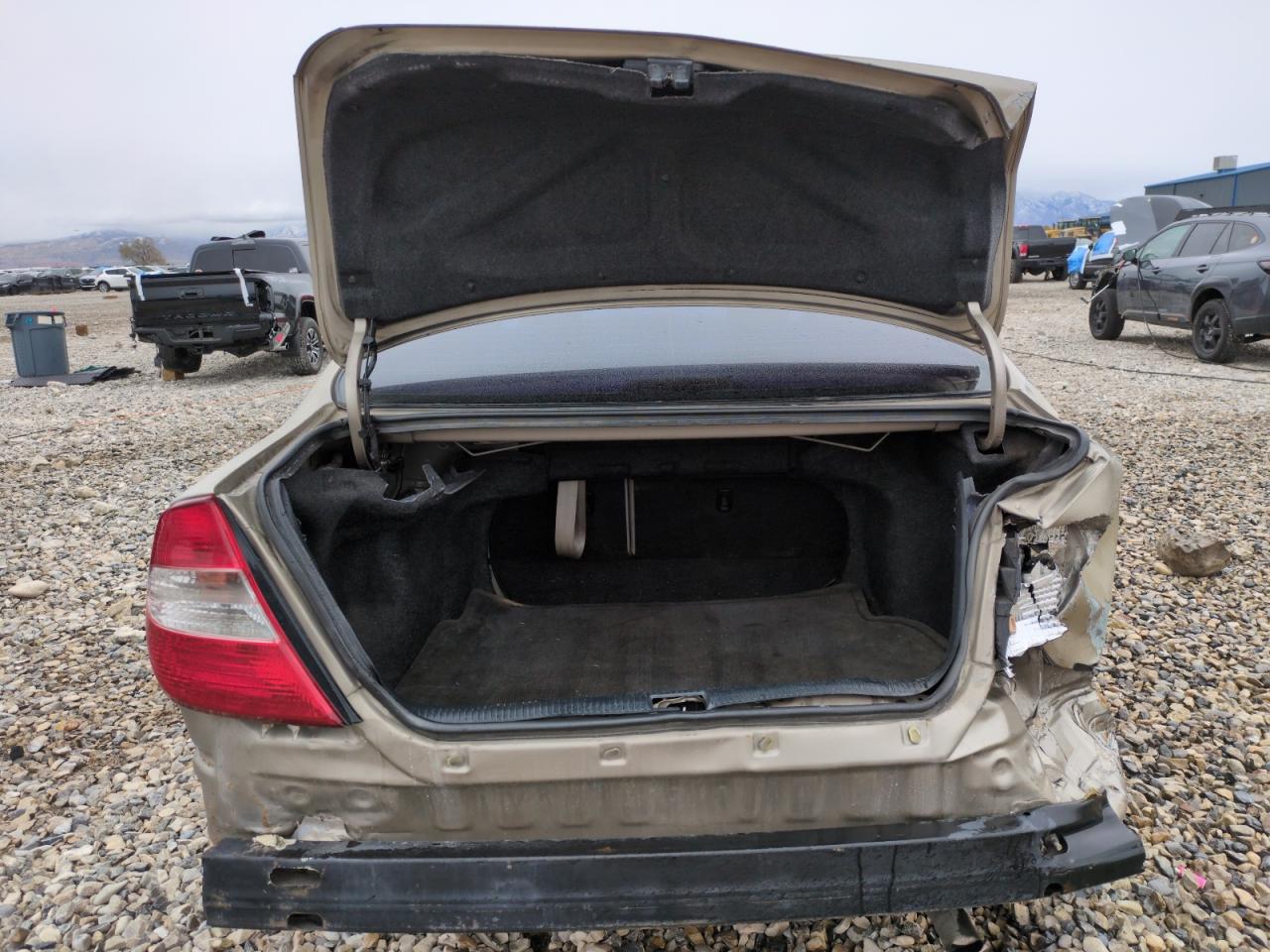 2002 Toyota Camry VIN JTDBE32K620106501 Copart auction photo, rear end / front end damage thumbnail 6