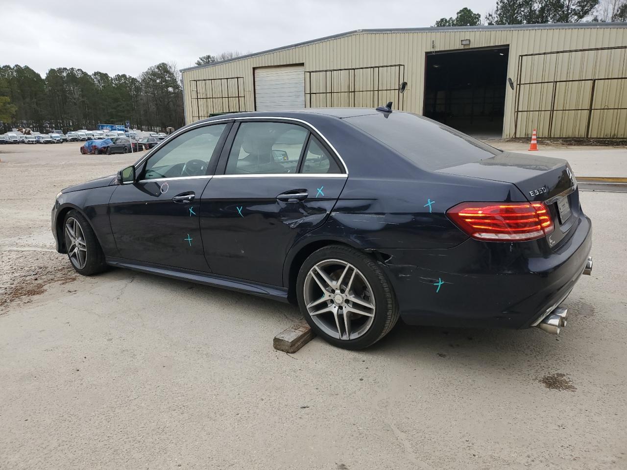 2014 Mercedes-Benz E-klasse VIN WDDHF9BB2EA941669 Copart auction photo, side / minor dent/scratches damage thumbnail 2