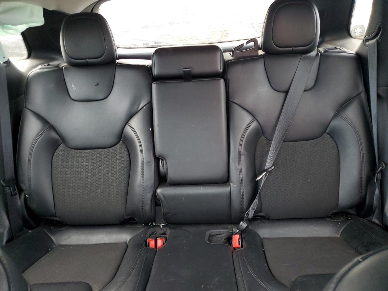 2020 Jeep Grand Cherokee VIN 1C4PJLLB2LD593027 Copart auction photo, all over damage thumbnail 10