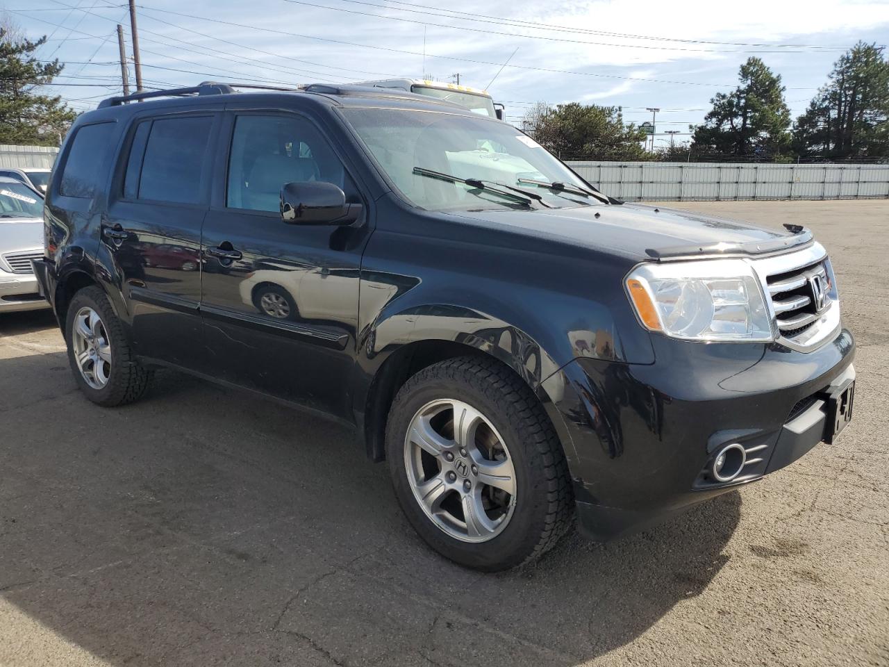 2013 Honda Pilot VIN 5FNYF4H58DB033165 Copart auction photo, rear end / minor dent/scratches damage thumbnail 4
