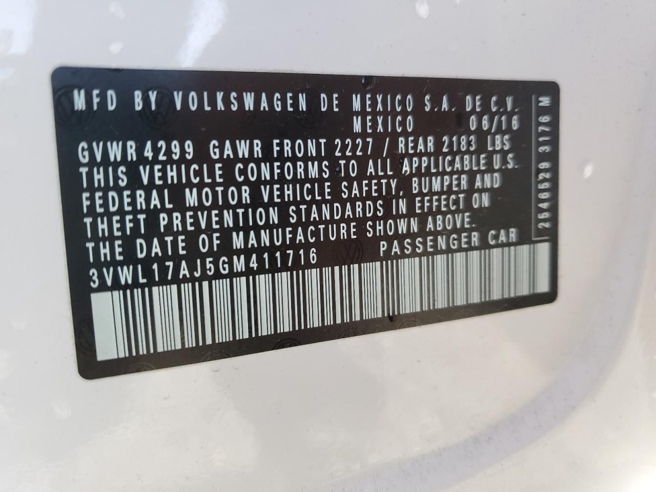 2016 Volkswagen Jetta VIN 3VWL17AJ5GM411716 Copart auction photo, front end / side damage thumbnail 13