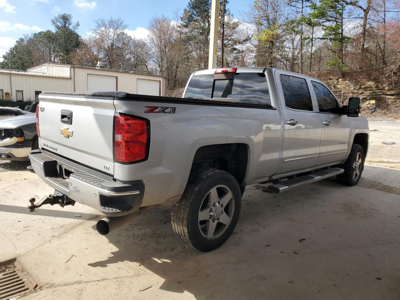 2018 Chevrolet Silverado VIN 1GC1KWEY3JF275361 Copart auction photo, side / front end damage thumbnail 3