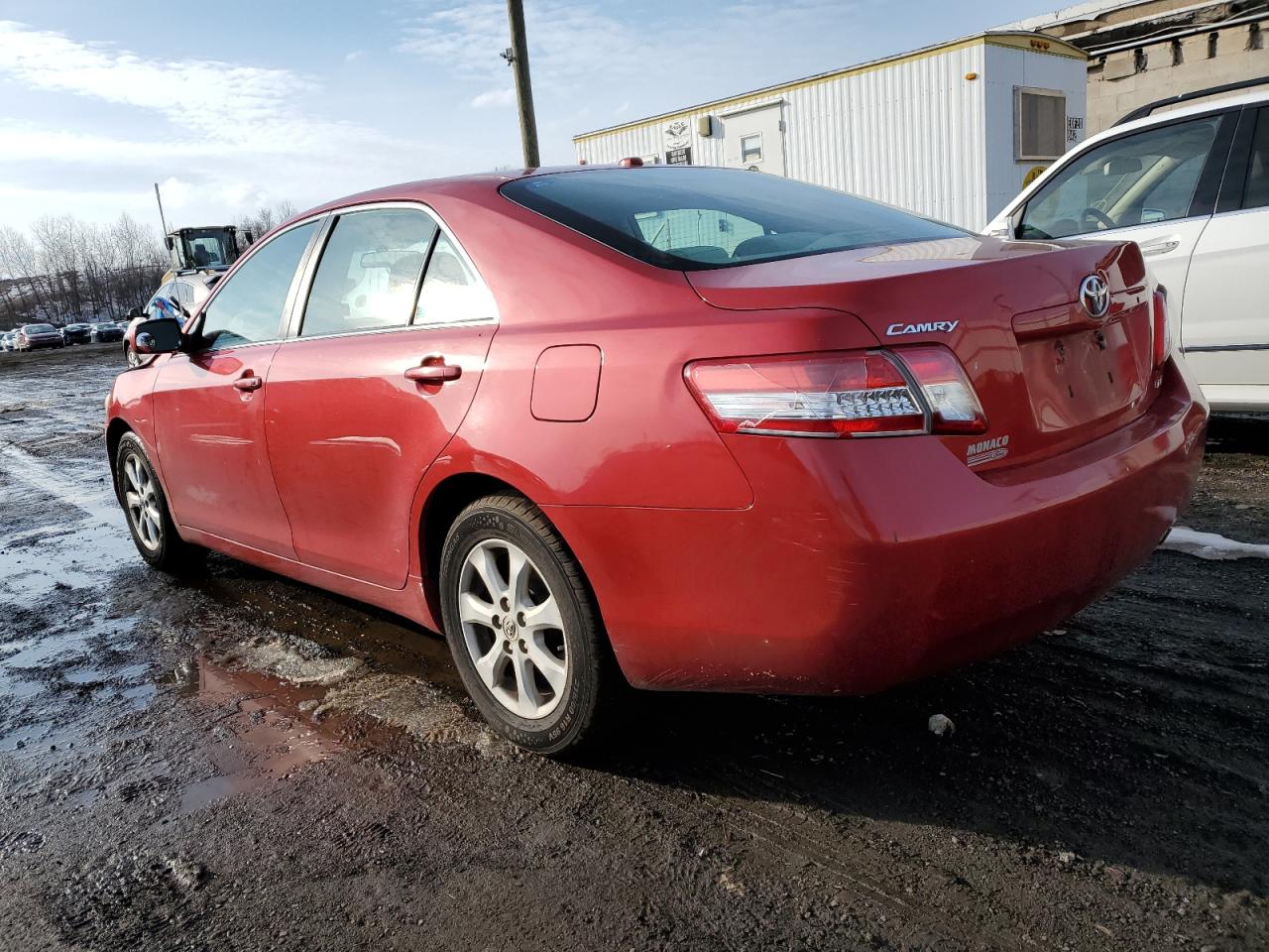 2011 Toyota Camry VIN 4T1BF3EK8BU133535 Copart auction photo, minor dent/scratches damage thumbnail 2