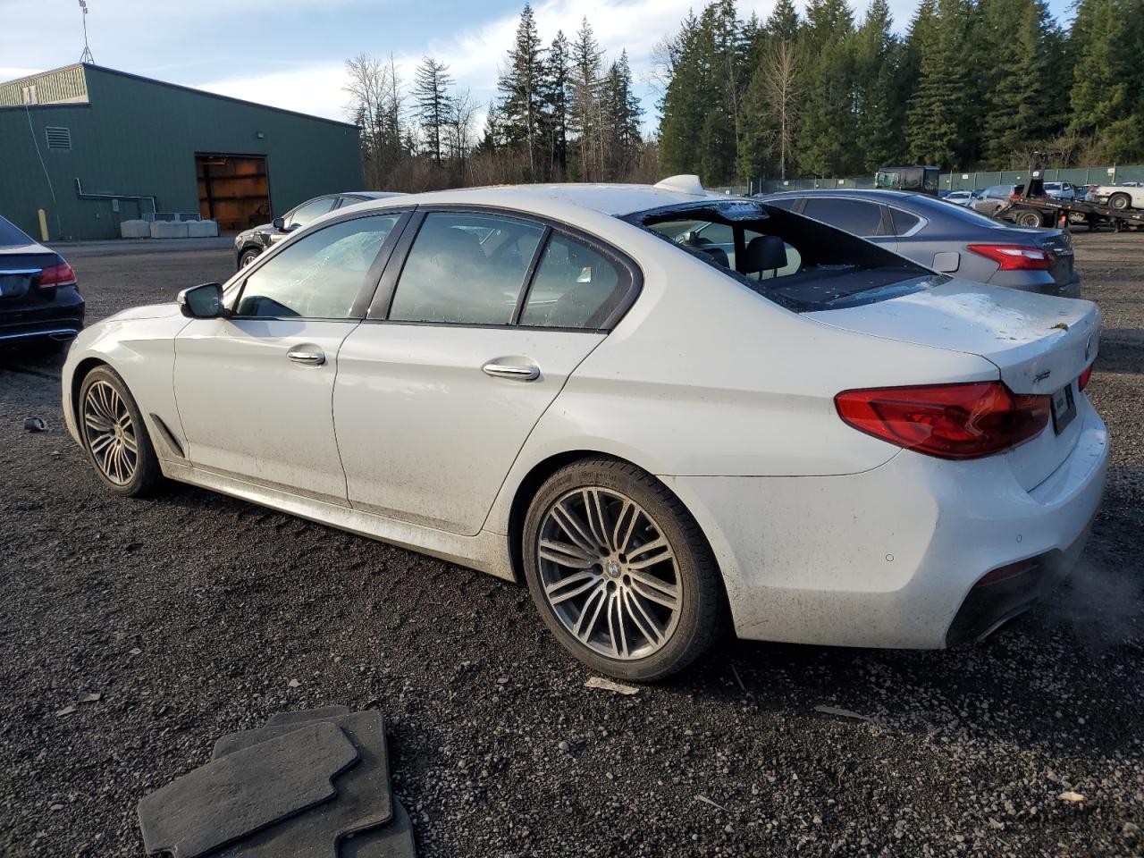 2017 BMW 5er VIN WBAJE7C38HG478770 Copart auction photo, top/roof damage thumbnail 2