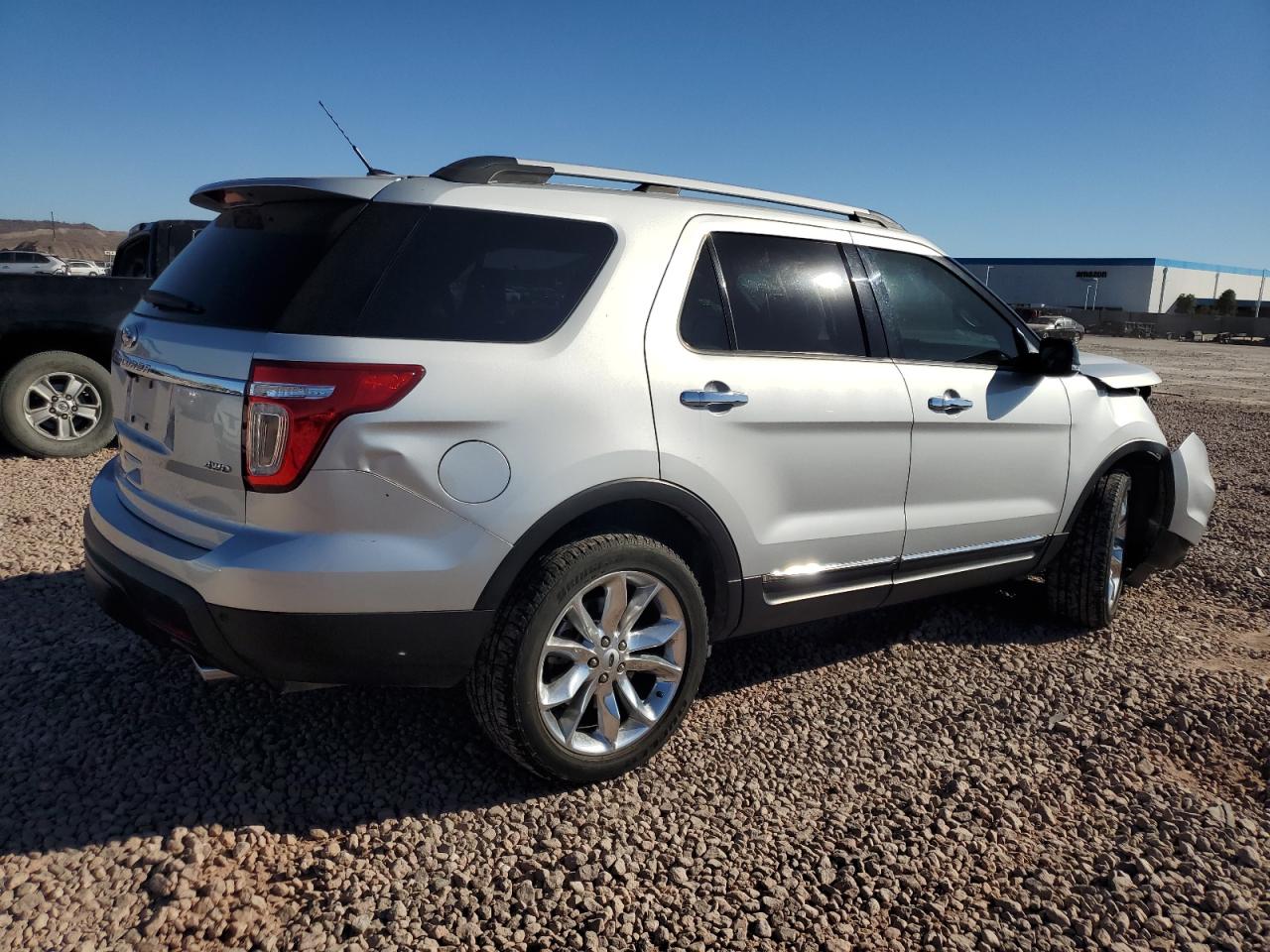 2014 Ford Explorer VIN 1FM5K8D82EGB53715 Copart auction photo, front end / rear end damage thumbnail 3