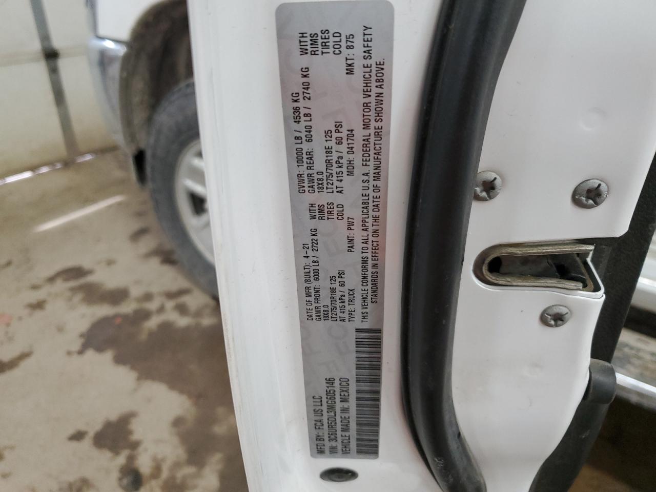 2021 RAM 2500 VIN 3C6UR5DL3MG605146 Copart auction photo, side / front end damage thumbnail 12