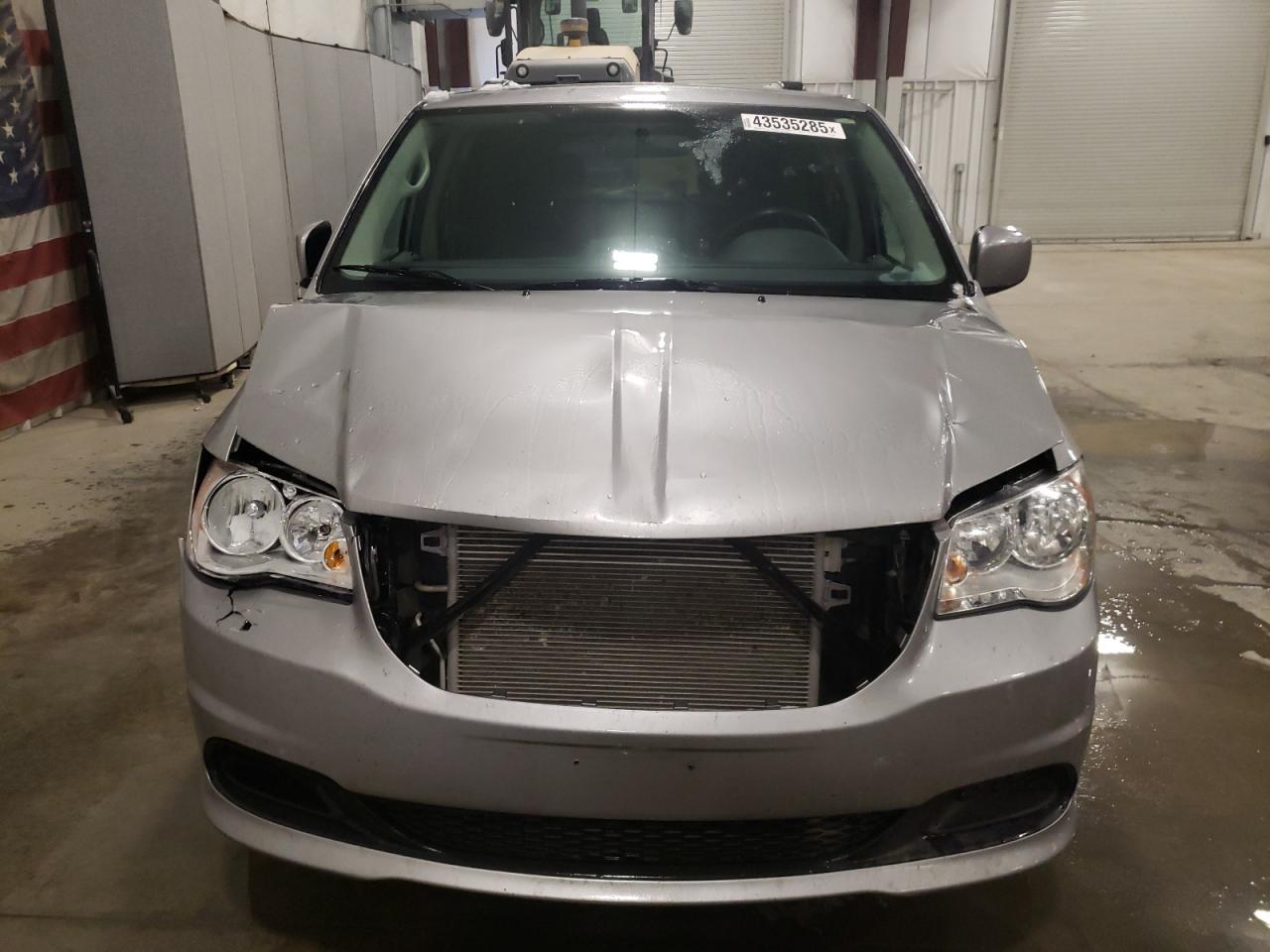 2016 Dodge Caravan VIN 2C4RDGCGXGR273654 Copart auction photo, front end damage thumbnail 5